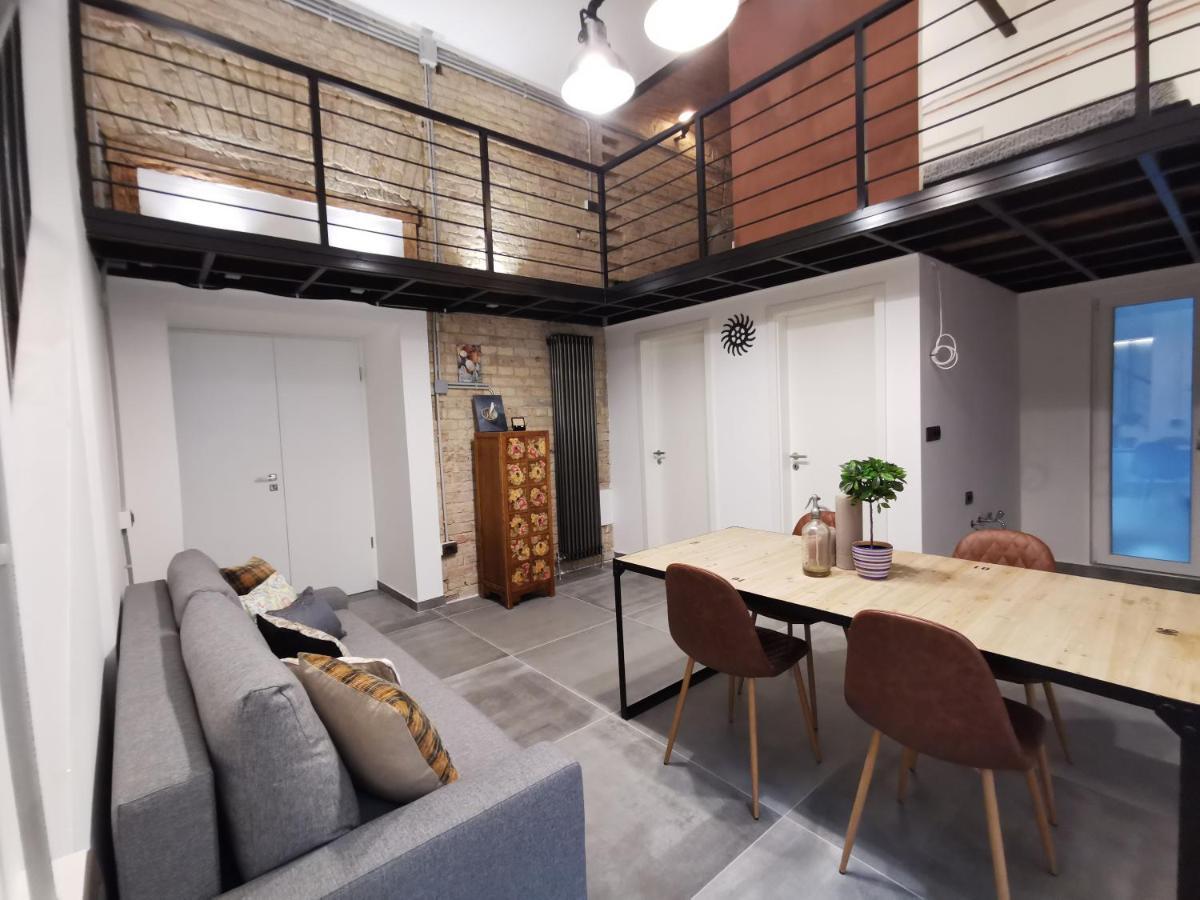דירות בודפשט The Address Loft 22Ppl מראה חיצוני תמונה