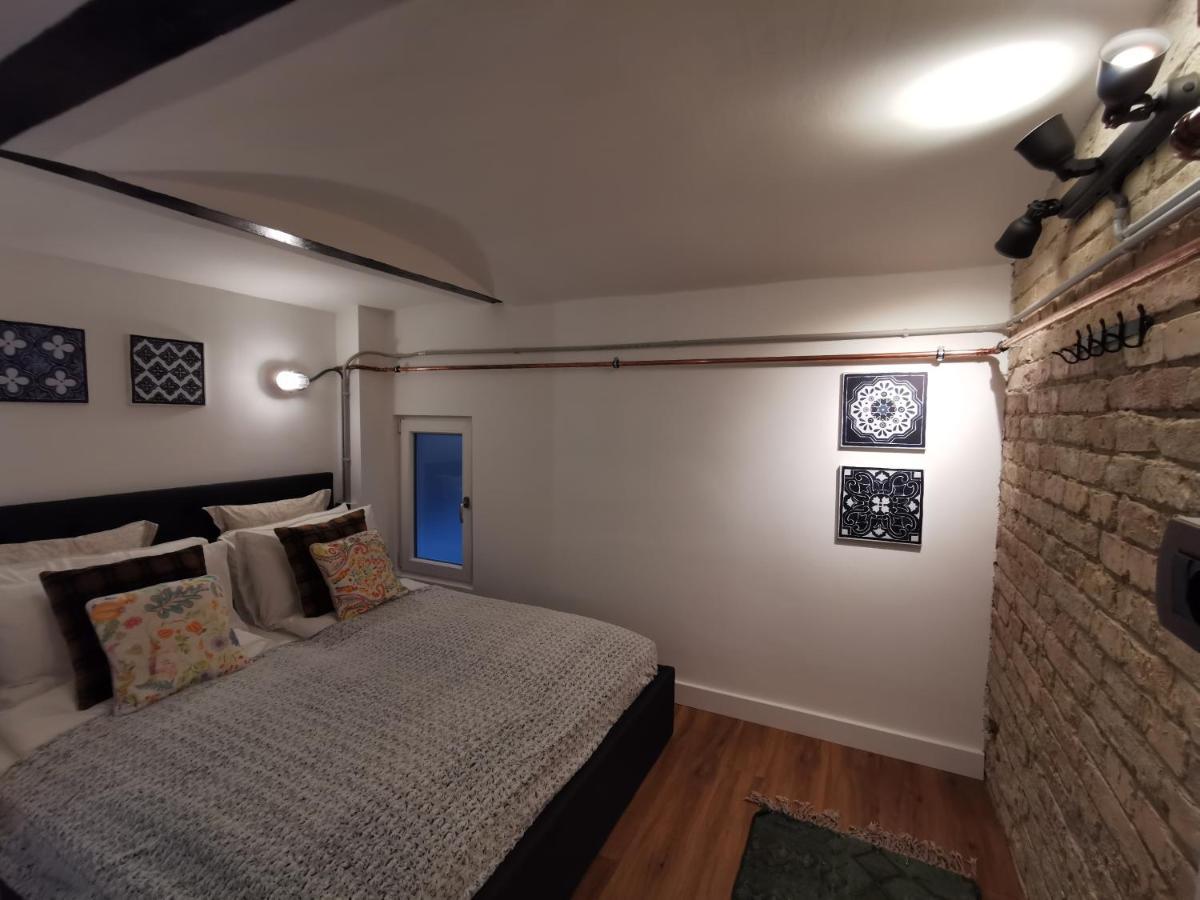 דירות בודפשט The Address Loft 22Ppl מראה חיצוני תמונה