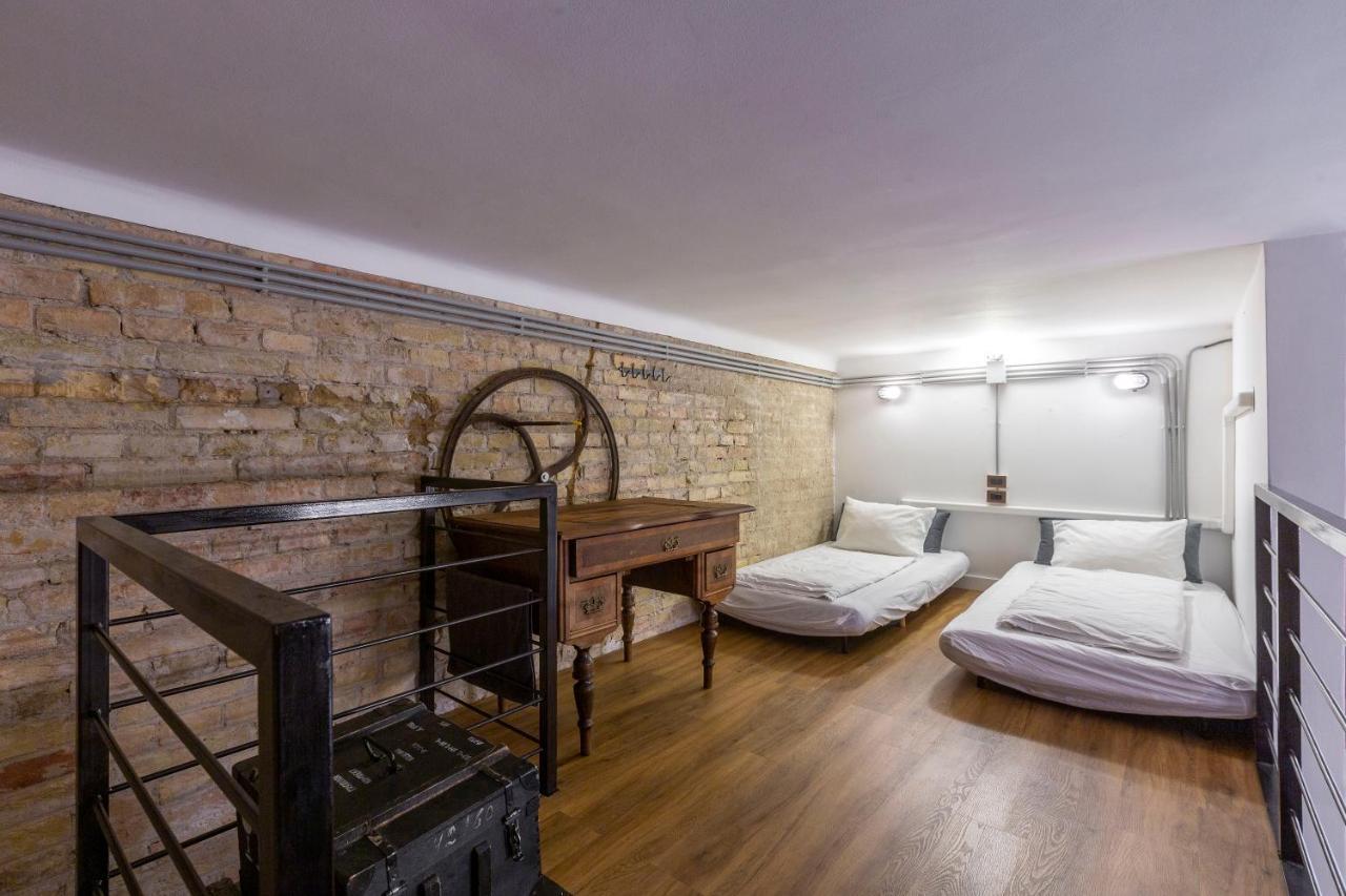 דירות בודפשט The Address Loft 22Ppl מראה חיצוני תמונה
